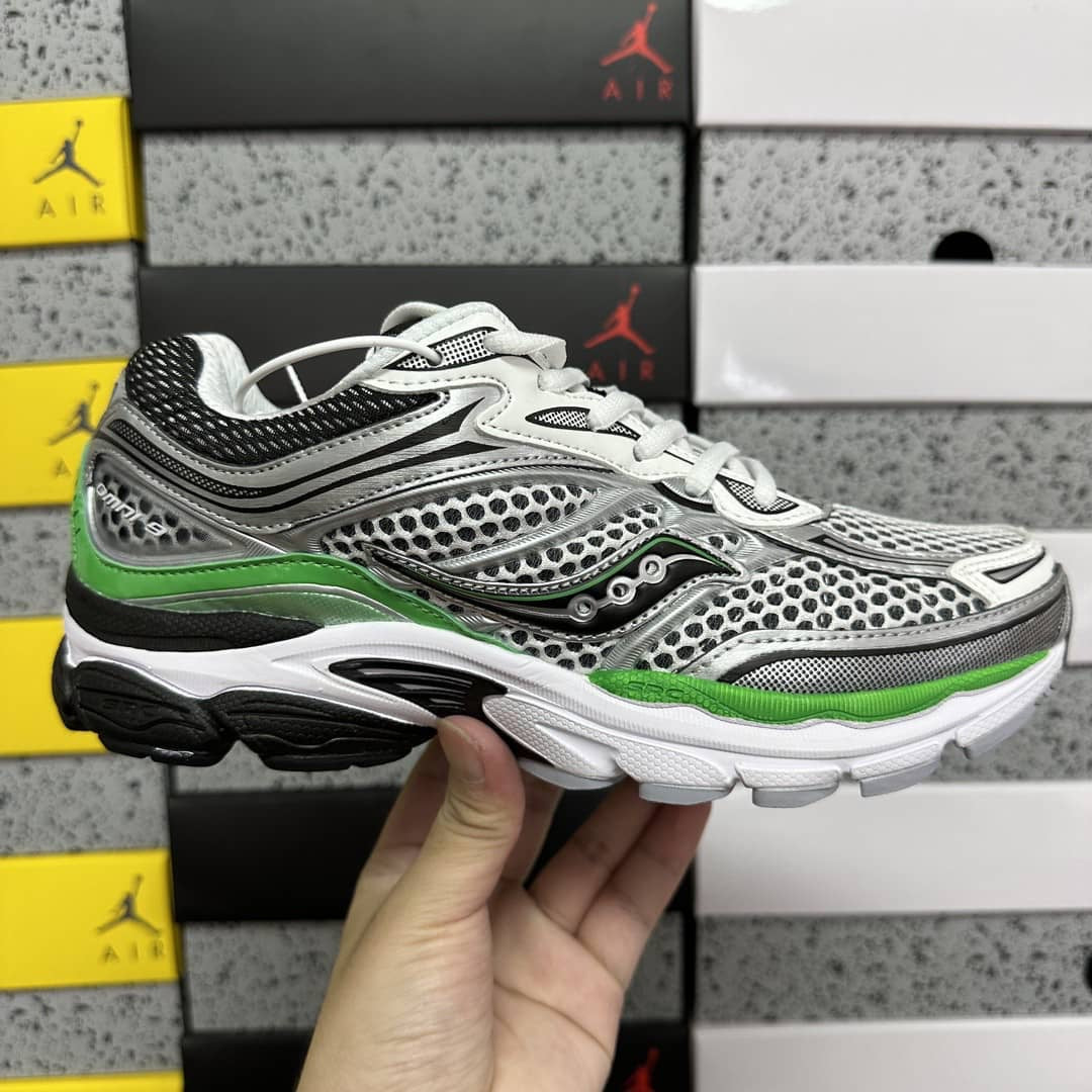 Saucony ProGrid “ Silver Green”